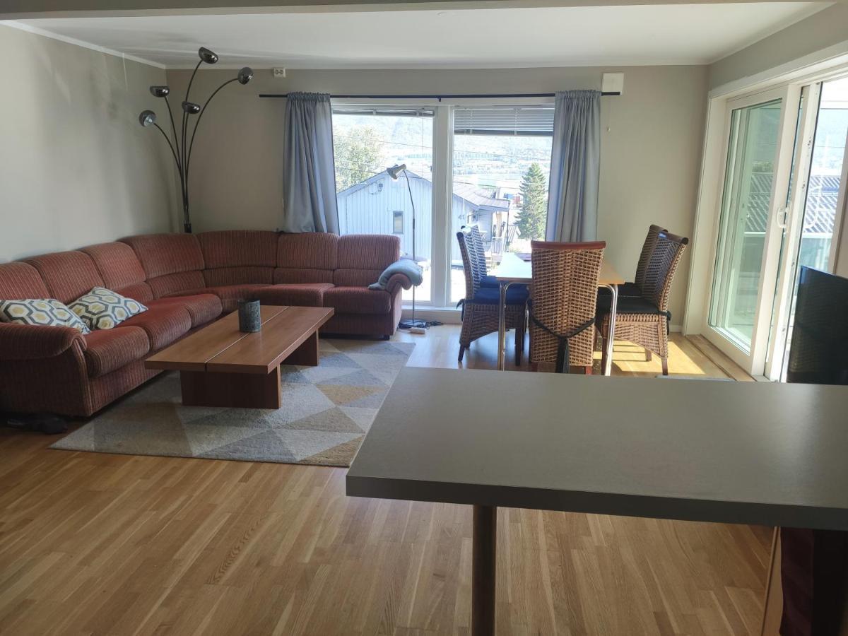 Feelhome Apartment 4- Bedroms Njords Veg Tromso Exterior photo
